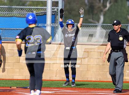 Thumbnail 2 in La Mirada vs. Gahr photogallery.