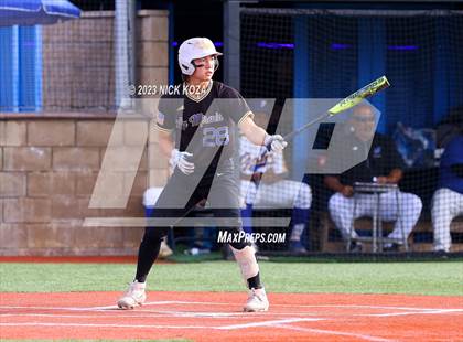 Thumbnail 1 in La Mirada vs. Gahr photogallery.