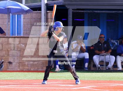 Thumbnail 3 in La Mirada vs. Gahr photogallery.