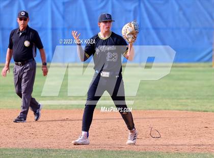 Thumbnail 2 in La Mirada vs. Gahr photogallery.