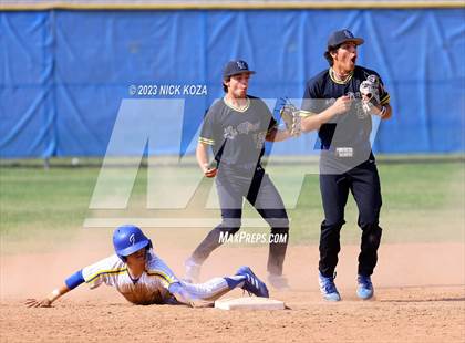 Thumbnail 3 in La Mirada vs. Gahr photogallery.
