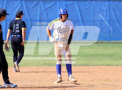 Thumbnail 2 in La Mirada vs. Gahr photogallery.