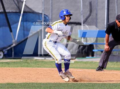 Thumbnail 3 in La Mirada vs. Gahr photogallery.