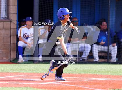 Thumbnail 1 in La Mirada vs. Gahr photogallery.