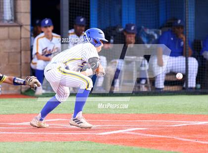 Thumbnail 3 in La Mirada vs. Gahr photogallery.