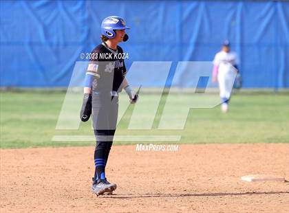 Thumbnail 2 in La Mirada vs. Gahr photogallery.