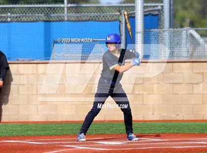 Thumbnail 3 in La Mirada vs. Gahr photogallery.
