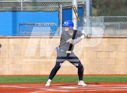 Thumbnail 2 in La Mirada vs. Gahr photogallery.