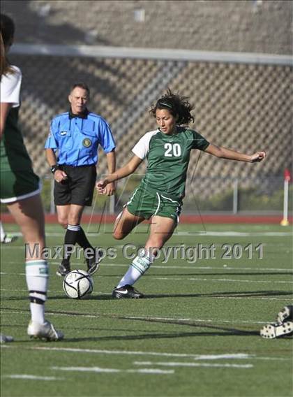 Thumbnail 3 in Torrey Pines vs. Poway (CIF SDS D1 Final) photogallery.