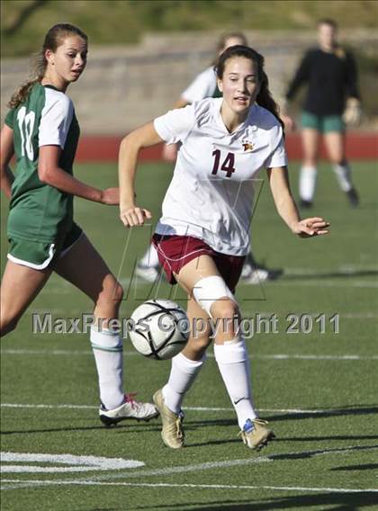Thumbnail 1 in Torrey Pines vs. Poway (CIF SDS D1 Final) photogallery.