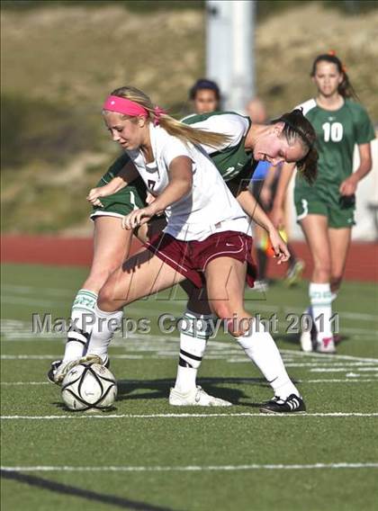 Thumbnail 3 in Torrey Pines vs. Poway (CIF SDS D1 Final) photogallery.