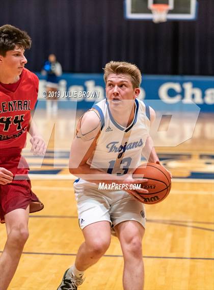 Thumbnail 2 in Central Christian Academy @ Indianapolis Bishop Chatard photogallery.