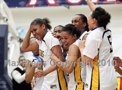 Thumbnail 1 in Dougherty Valley vs. Bishop O'Dowd (CIF NCS D3 Final) photogallery.