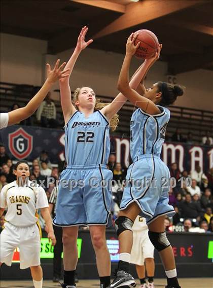 Thumbnail 2 in Dougherty Valley vs. Bishop O'Dowd (CIF NCS D3 Final) photogallery.