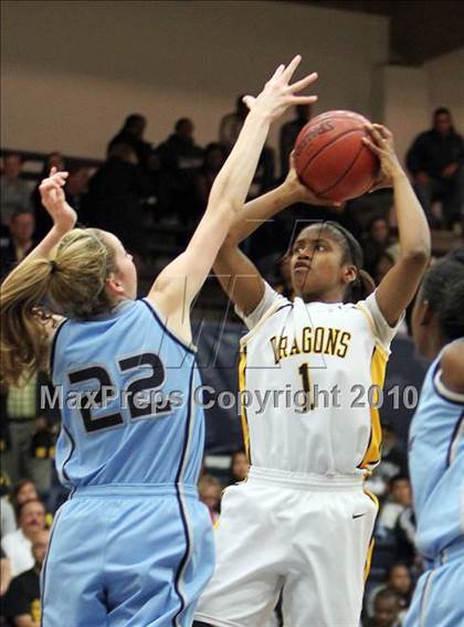 Thumbnail 3 in Dougherty Valley vs. Bishop O'Dowd (CIF NCS D3 Final) photogallery.