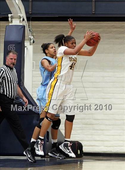 Thumbnail 2 in Dougherty Valley vs. Bishop O'Dowd (CIF NCS D3 Final) photogallery.