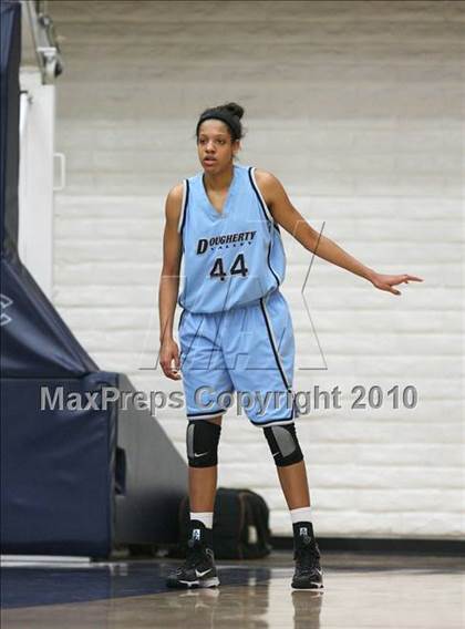 Thumbnail 3 in Dougherty Valley vs. Bishop O'Dowd (CIF NCS D3 Final) photogallery.