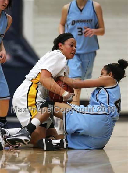 Thumbnail 2 in Dougherty Valley vs. Bishop O'Dowd (CIF NCS D3 Final) photogallery.