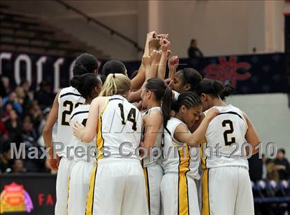 Thumbnail 3 in Dougherty Valley vs. Bishop O'Dowd (CIF NCS D3 Final) photogallery.