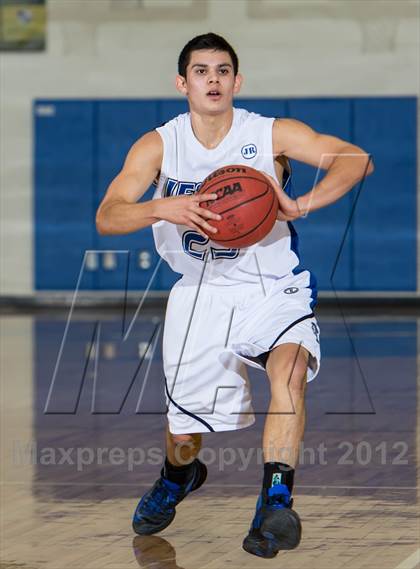Thumbnail 3 in Mullen @ Legend photogallery.