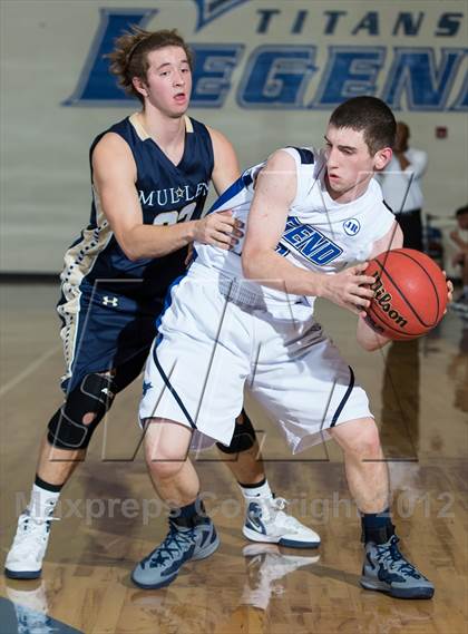 Thumbnail 2 in Mullen @ Legend photogallery.