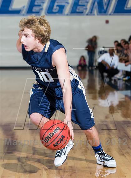 Thumbnail 1 in Mullen @ Legend photogallery.
