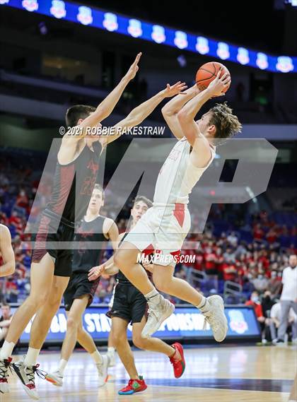 Thumbnail 3 in Hargrave vs. Argyle (UIL 4A State Championship) photogallery.