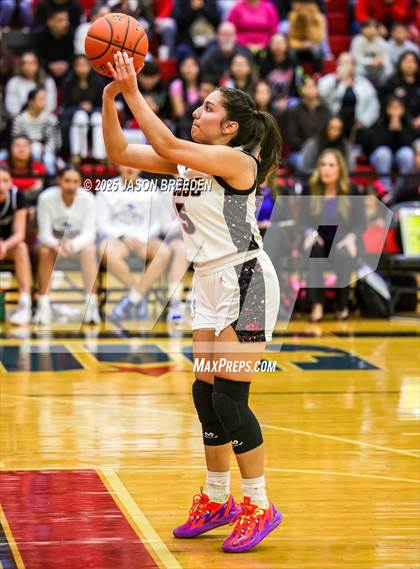 Thumbnail 1 in Vela @ Palmview (UIL 5A Region IV D1 Area Basketball) photogallery.