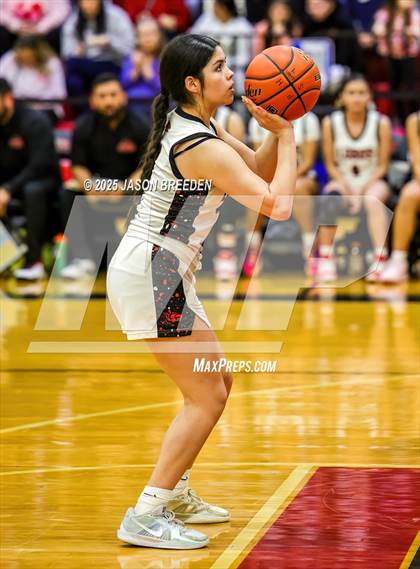 Thumbnail 2 in Vela @ Palmview (UIL 5A Region IV D1 Area Basketball) photogallery.