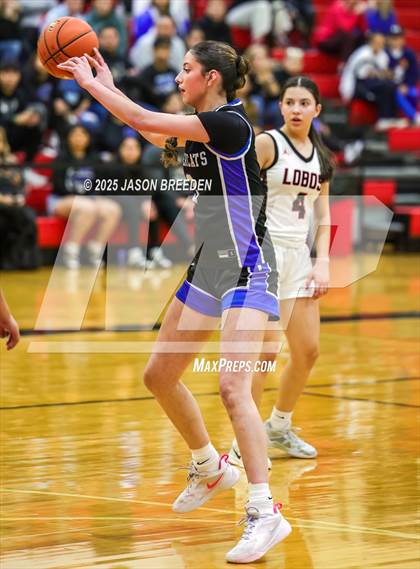 Thumbnail 2 in Vela @ Palmview (UIL 5A Region IV D1 Area Basketball) photogallery.