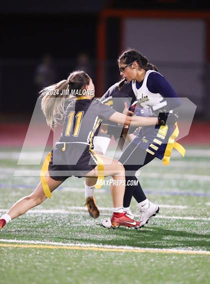 Thumbnail 3 in Alhambra vs. Alameda (CIF NCS Final) photogallery.