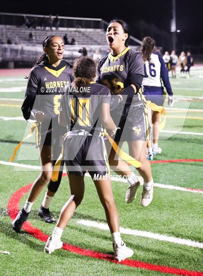 Thumbnail 3 in Alhambra vs. Alameda (CIF NCS Final) photogallery.