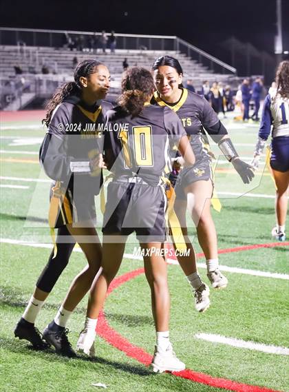 Thumbnail 2 in Alhambra vs. Alameda (CIF NCS Final) photogallery.