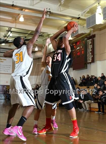 Thumbnail 2 in Harvard-Westlake vs. Whitney (CIF SS Playoffs) photogallery.