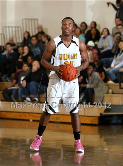 Thumbnail 1 in Harvard-Westlake vs. Whitney (CIF SS Playoffs) photogallery.