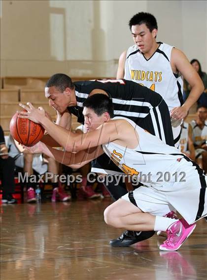 Thumbnail 2 in Harvard-Westlake vs. Whitney (CIF SS Playoffs) photogallery.