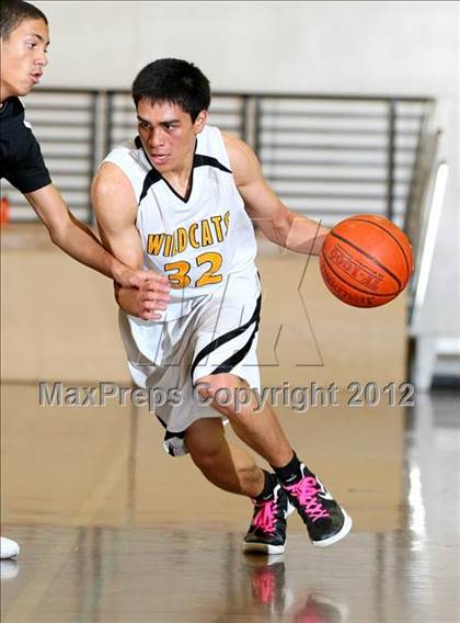 Thumbnail 3 in Harvard-Westlake vs. Whitney (CIF SS Playoffs) photogallery.
