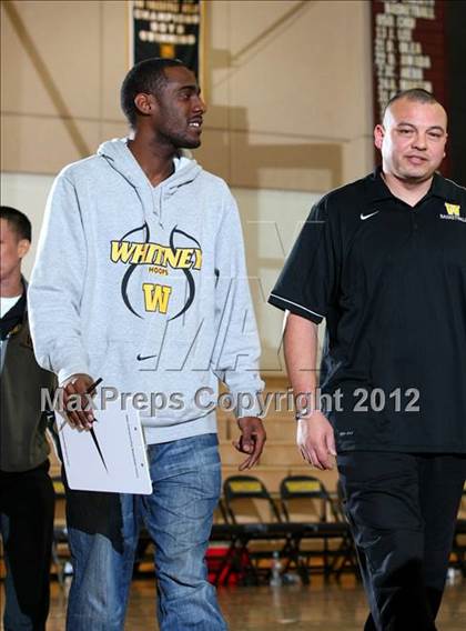 Thumbnail 3 in Harvard-Westlake vs. Whitney (CIF SS Playoffs) photogallery.