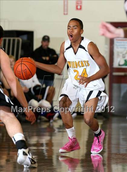 Thumbnail 3 in Harvard-Westlake vs. Whitney (CIF SS Playoffs) photogallery.