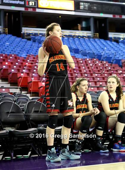 Thumbnail 3 in St. Francis vs Davis photogallery.
