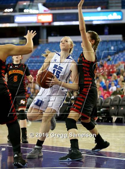 Thumbnail 2 in St. Francis vs Davis photogallery.