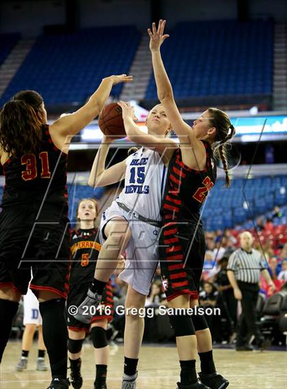Thumbnail 1 in St. Francis vs Davis photogallery.
