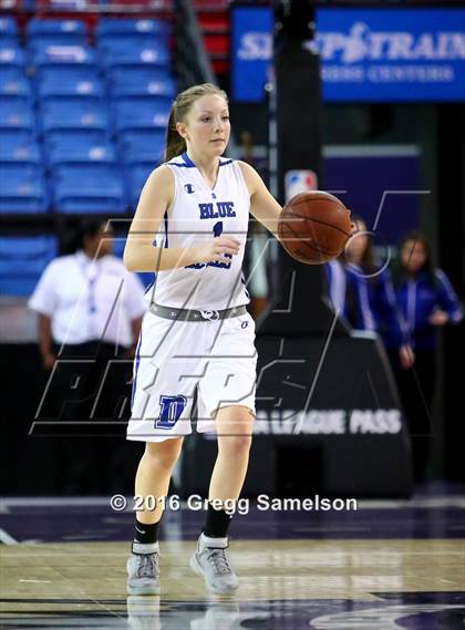 Thumbnail 3 in St. Francis vs Davis photogallery.