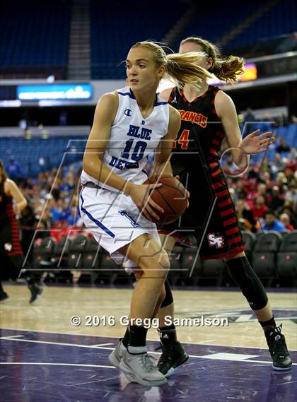 Thumbnail 1 in St. Francis vs Davis photogallery.