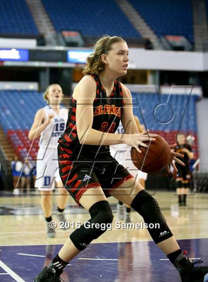 Thumbnail 3 in St. Francis vs Davis photogallery.