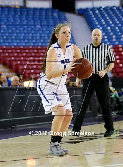Thumbnail 3 in St. Francis vs Davis photogallery.