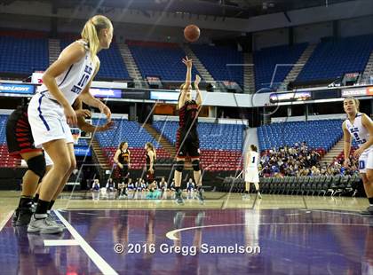 Thumbnail 3 in St. Francis vs Davis photogallery.