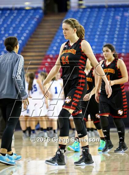 Thumbnail 3 in St. Francis vs Davis photogallery.
