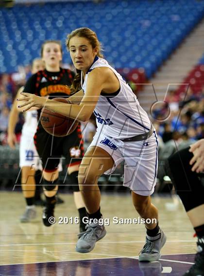 Thumbnail 3 in St. Francis vs Davis photogallery.