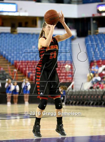 Thumbnail 2 in St. Francis vs Davis photogallery.